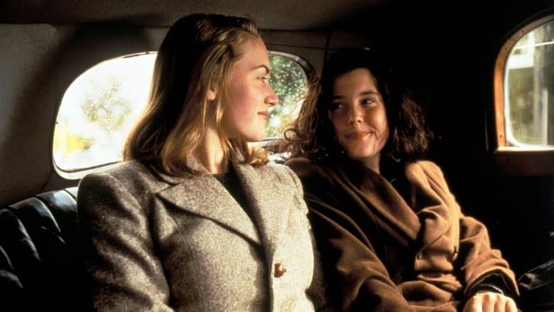 Heavenly Creatures image