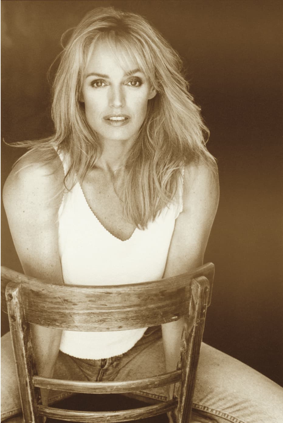 Susan Anton image