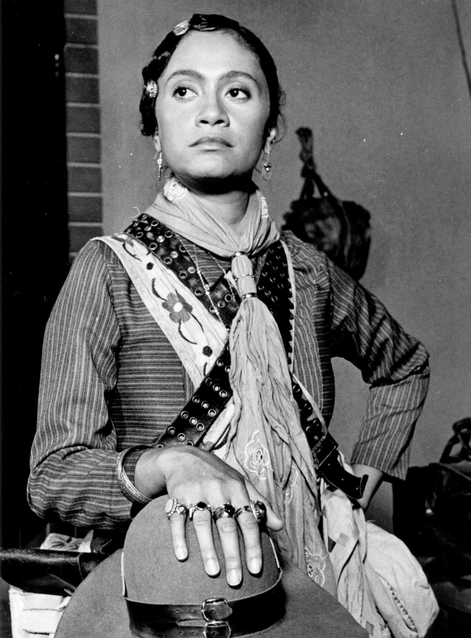 Tânia Alves image