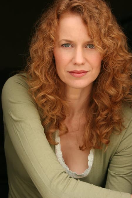 Laura Cayouette image