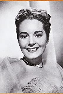 Suzanne Cloutier image