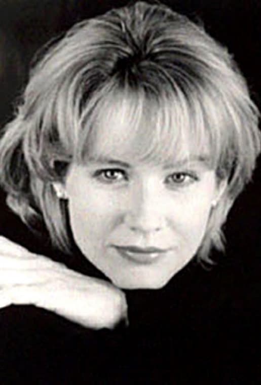 Ruth de Sosa image