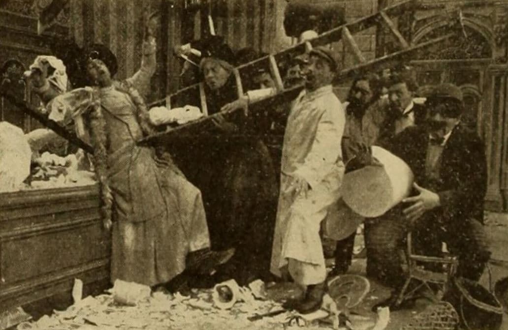 André Deed image