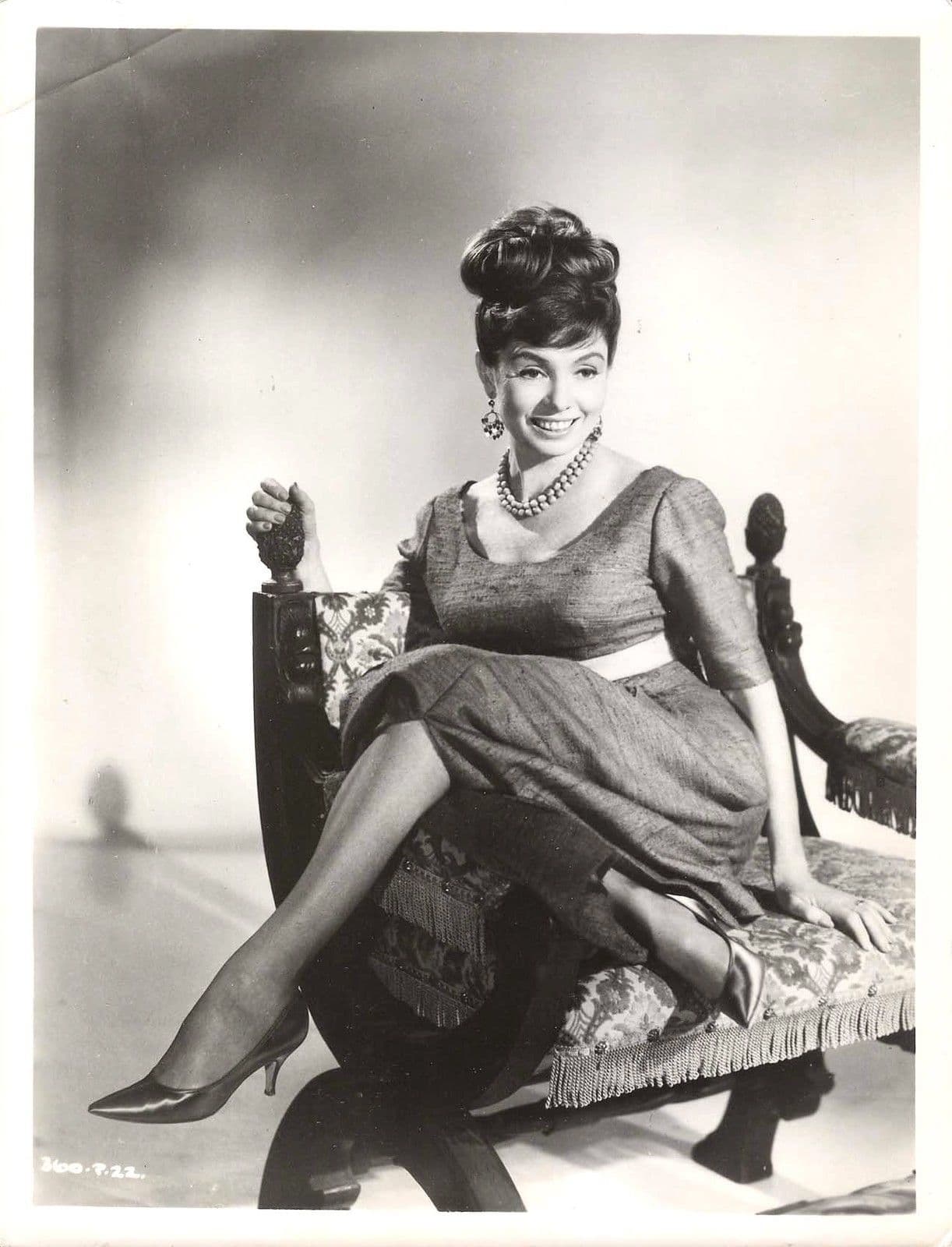 Yolande Donlan image