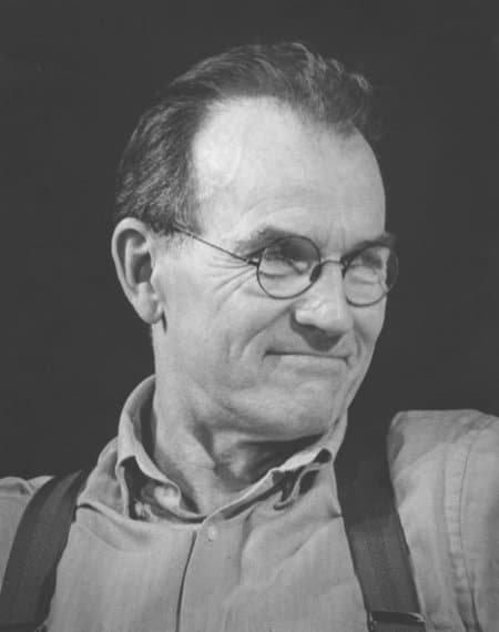 Robert Hogan image