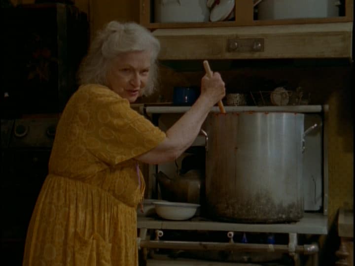 Helen Hughes image