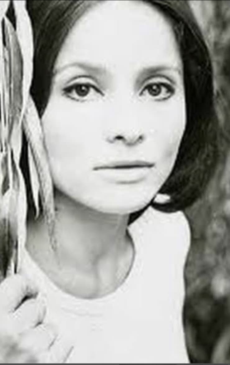Pilar Pellicer image
