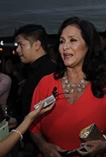 Pilar Pilapil image