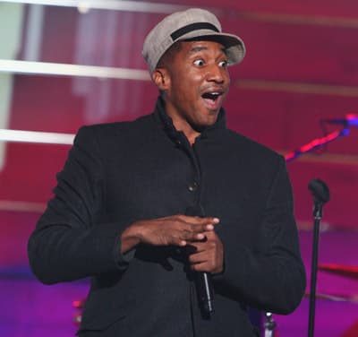 Q-Tip image