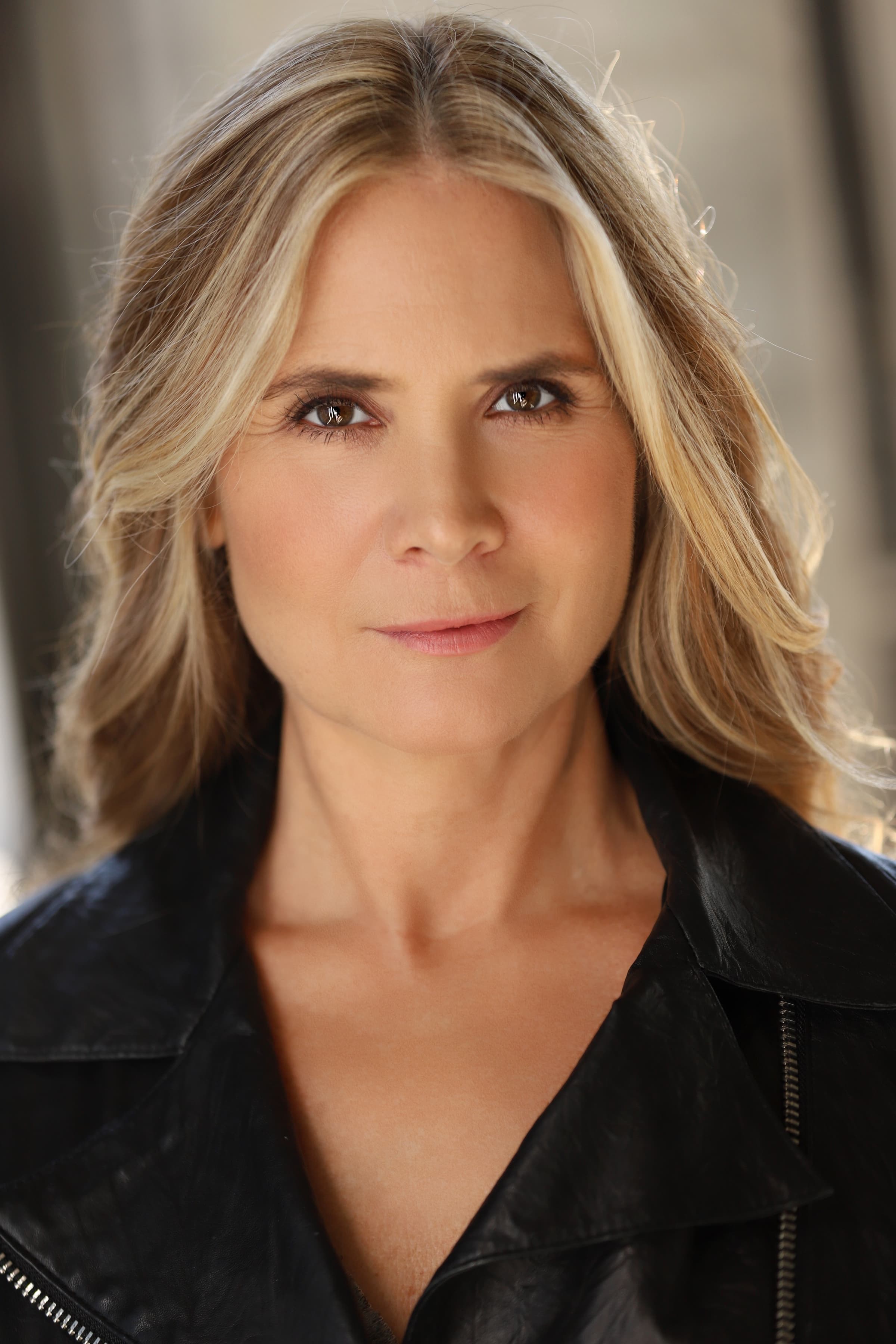 Susan Wood image