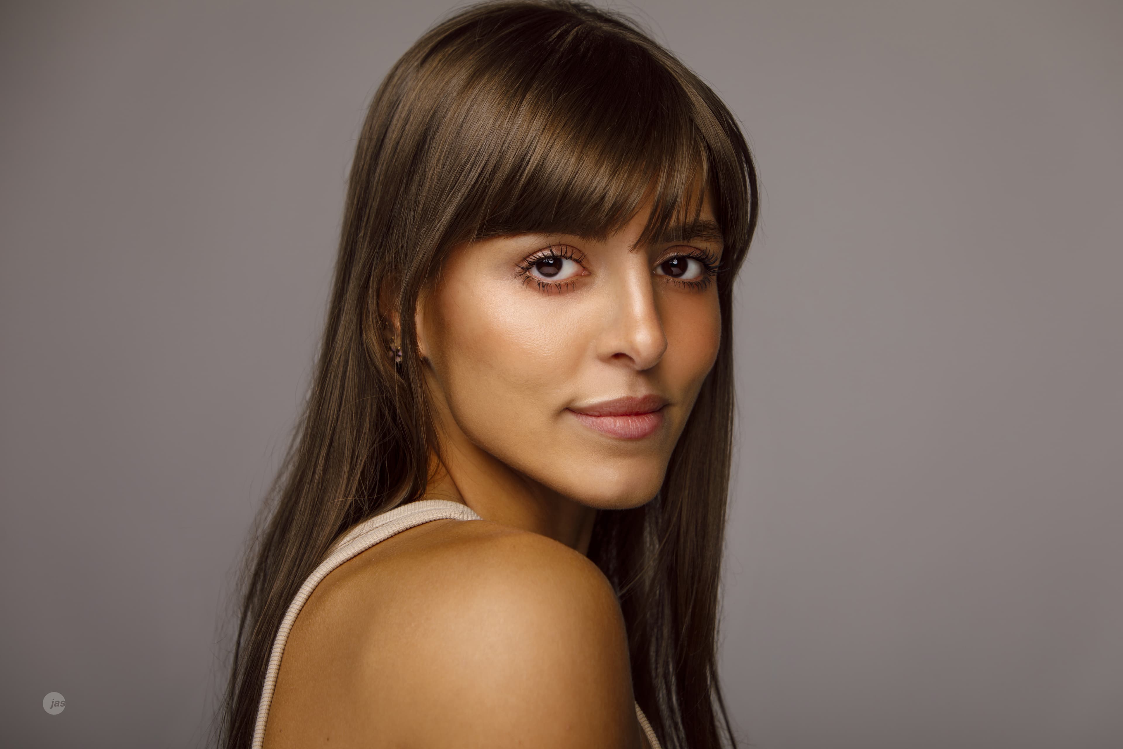 Julia Vasi image