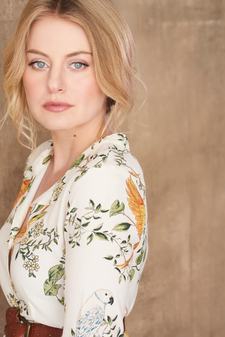 Sarah Minnich image