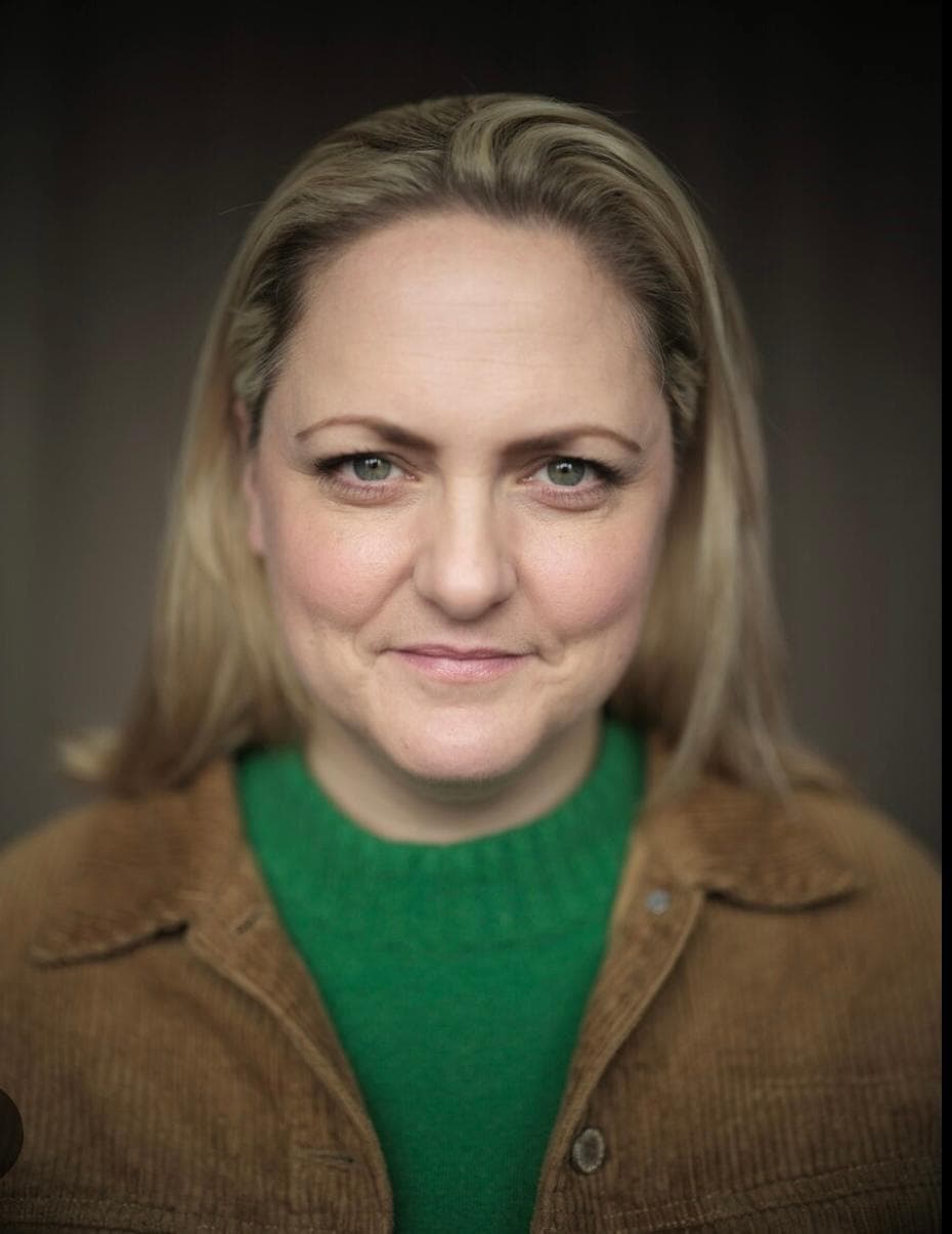 Laura Checkley image