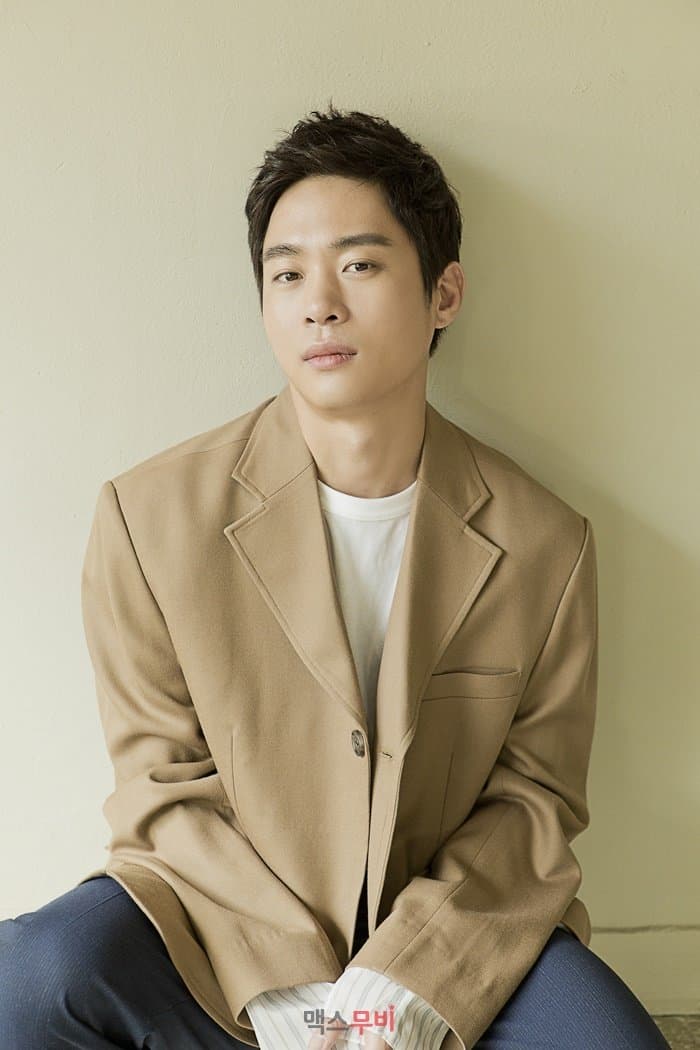 Kim Dong-young image