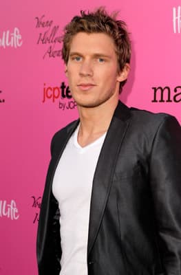 Mitch Ryan image