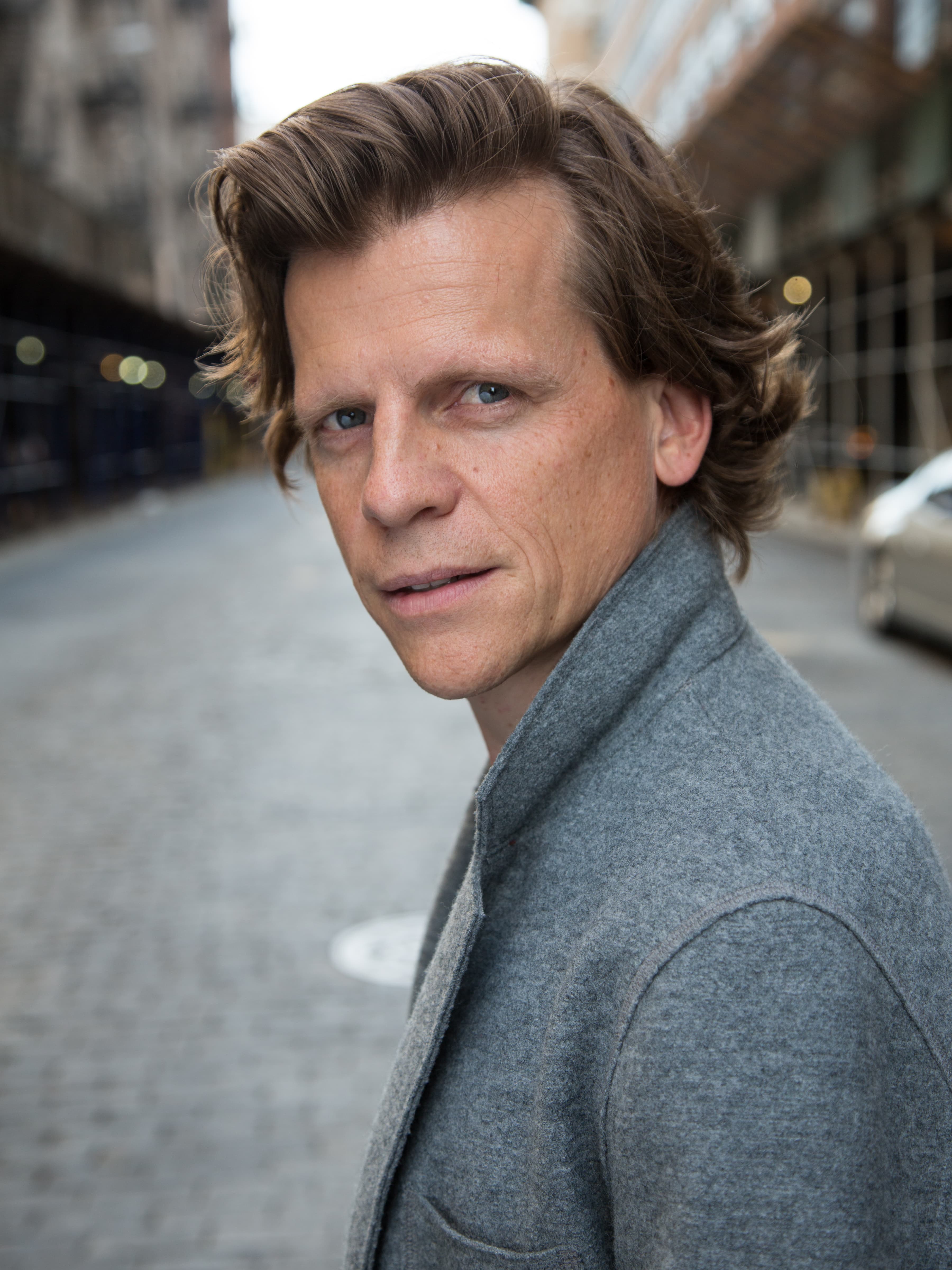Oliver Henzler image