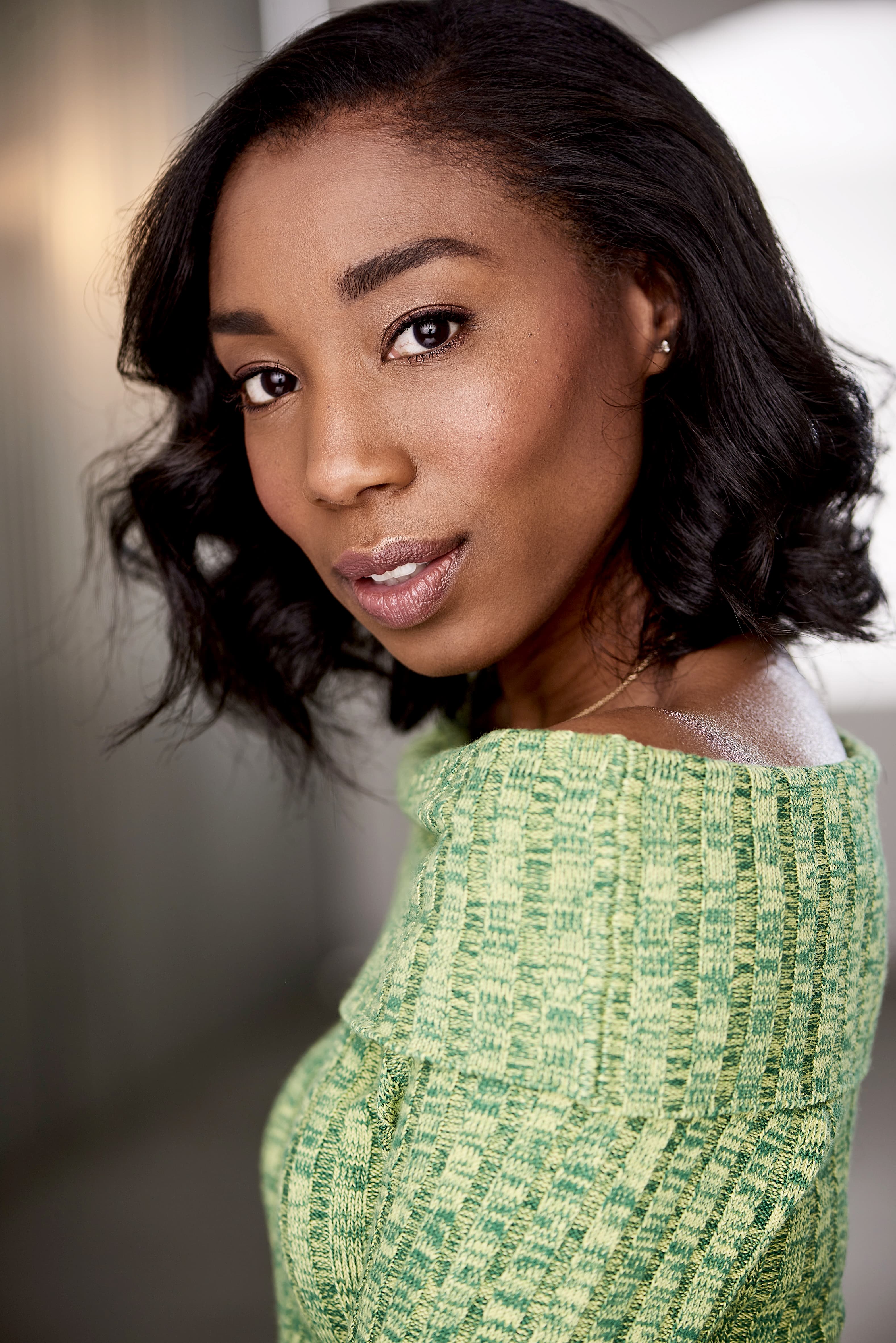 Enisha Brewster image