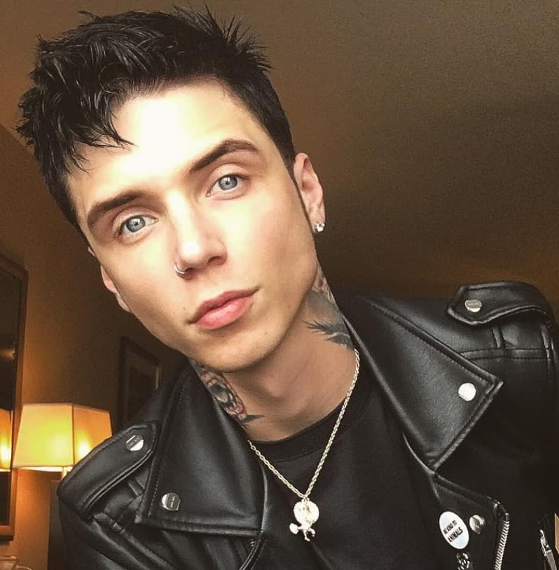 Andy Biersack image