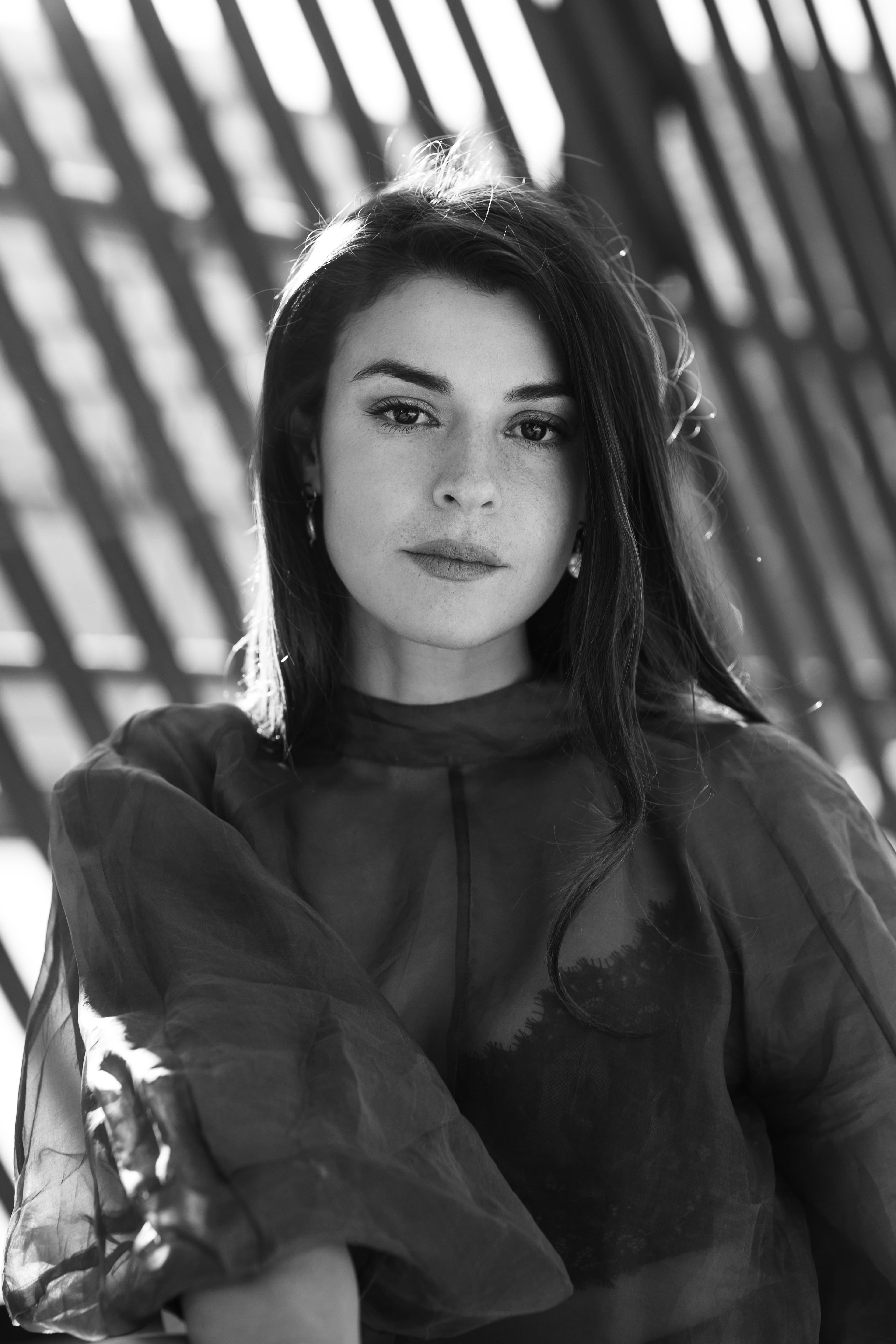 Sara Garcia image