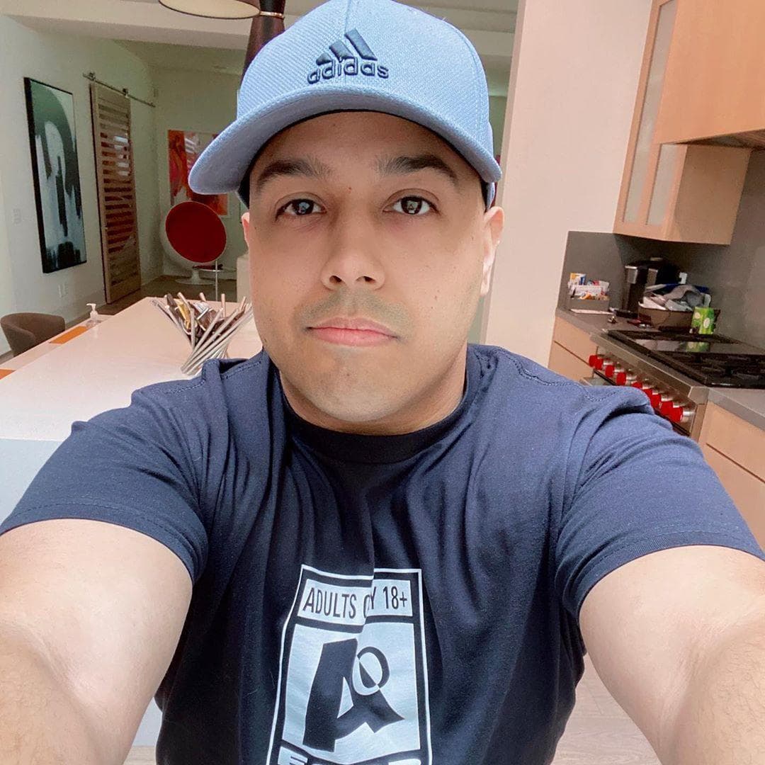 Charlie Guzman image