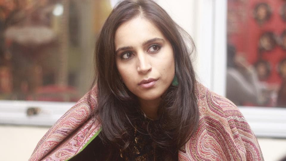 Zoya Hussain image